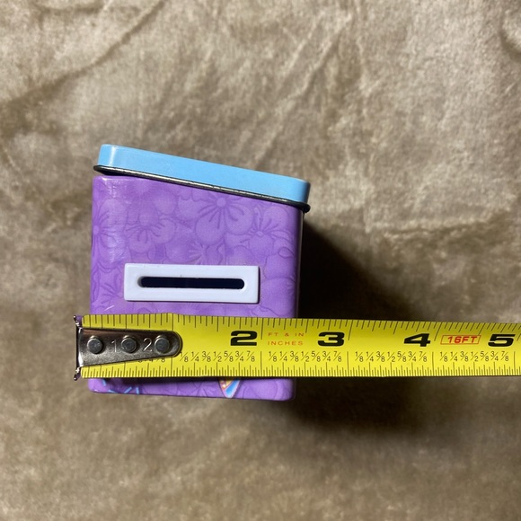 Vintage Tweety Bird Tin Chest Bank With Lock & keys - Picture 16 of 16